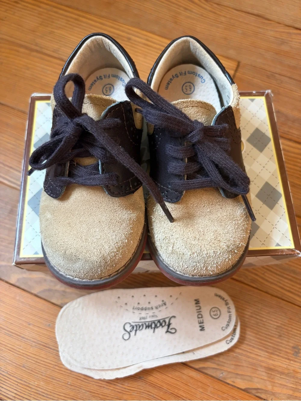FootMates Two-Tone Suede Lace-Up Kids Shoes in Tan and Brown